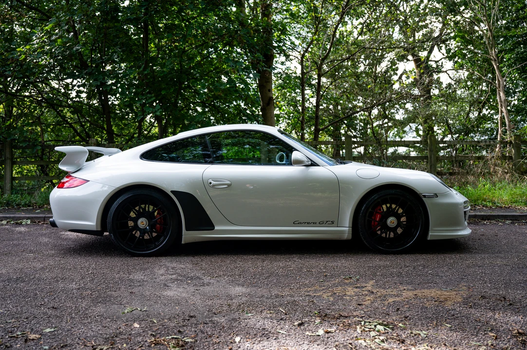 2011 Porsche 997 Carrera GTS - Image 5 of 31