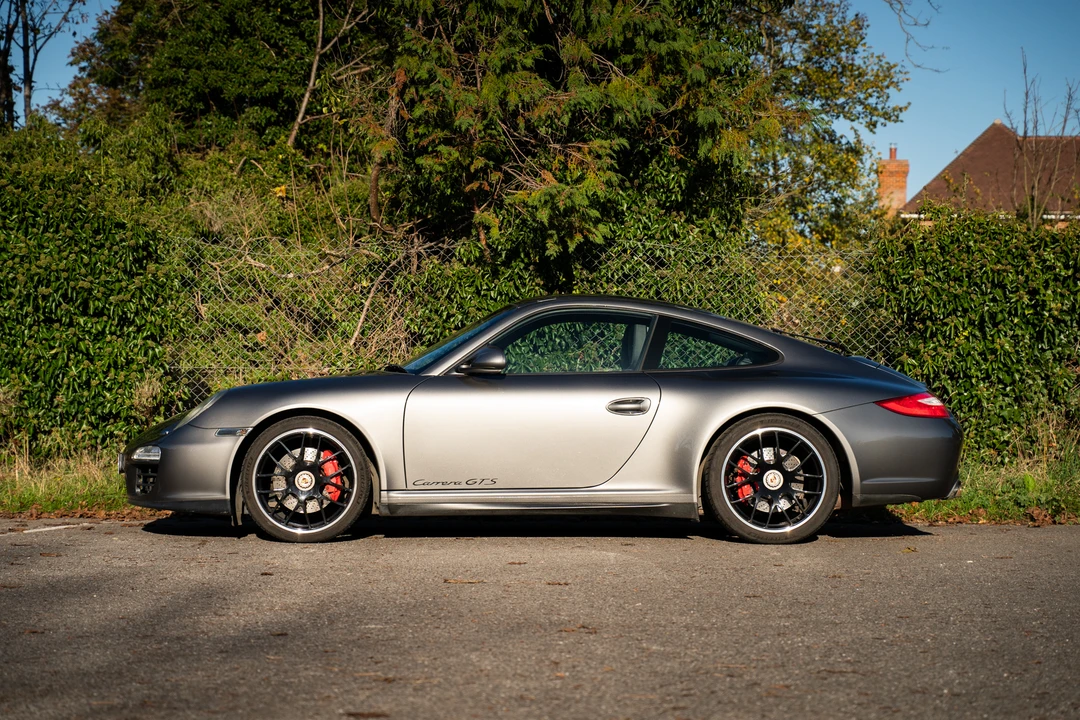 2011 Porsche 997 Carrera GTS - Image 5 of 31