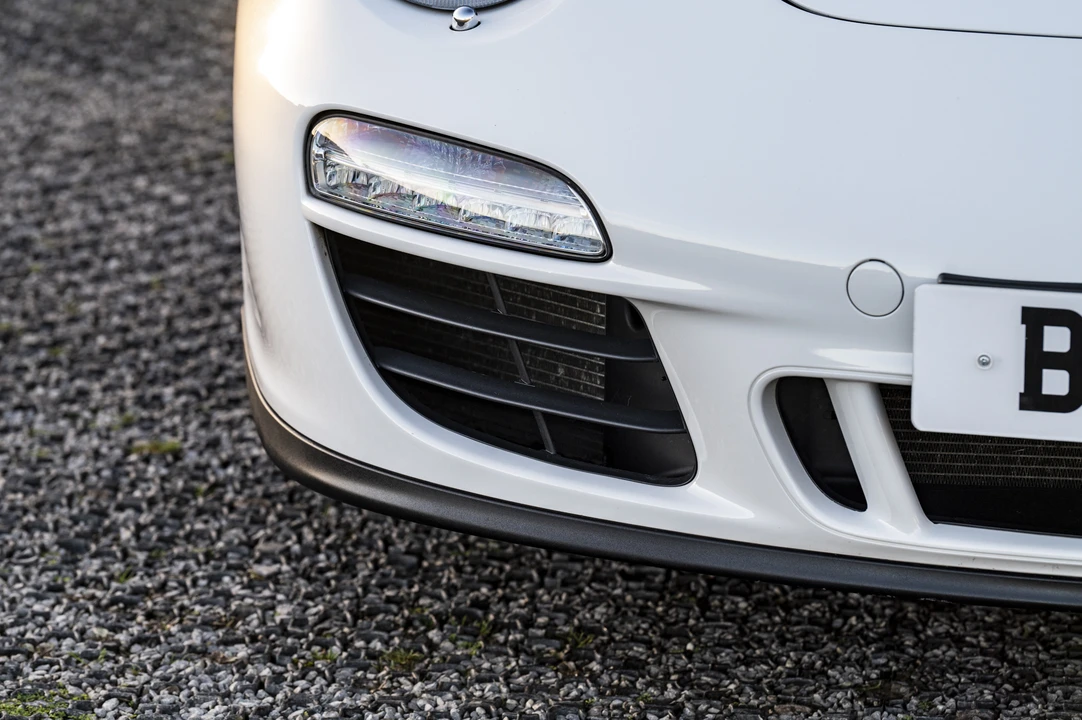 2011 Porsche 997 Carrera S - Image 25 of 31