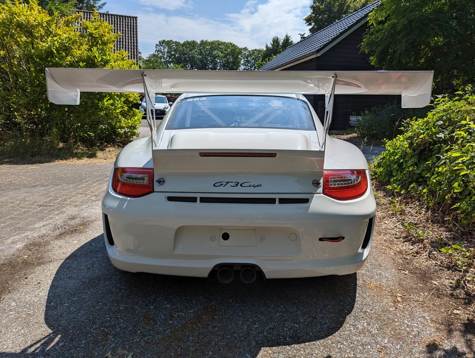 2011 Porsche 997 GT3 - Image 8 of 31