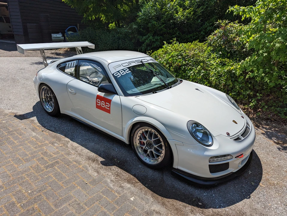 2011 Porsche 997 GT3 - Image 22 of 31