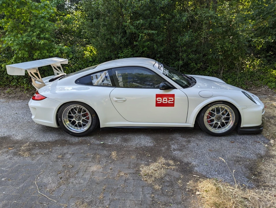 2011 Porsche 997 GT3 - Image 20 of 31