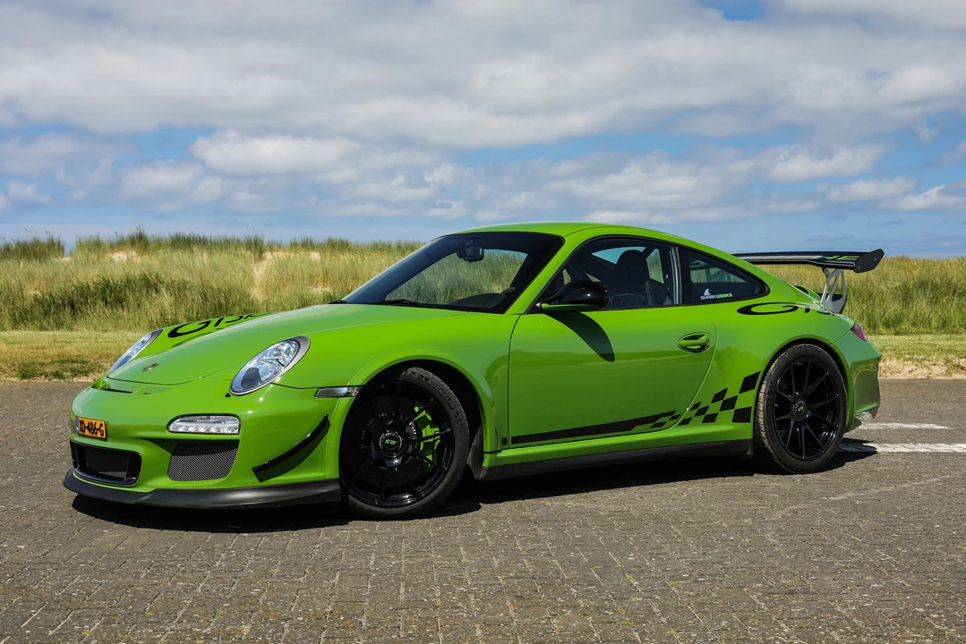 2011 Porsche 997 GT3 RS - Image 6 of 31