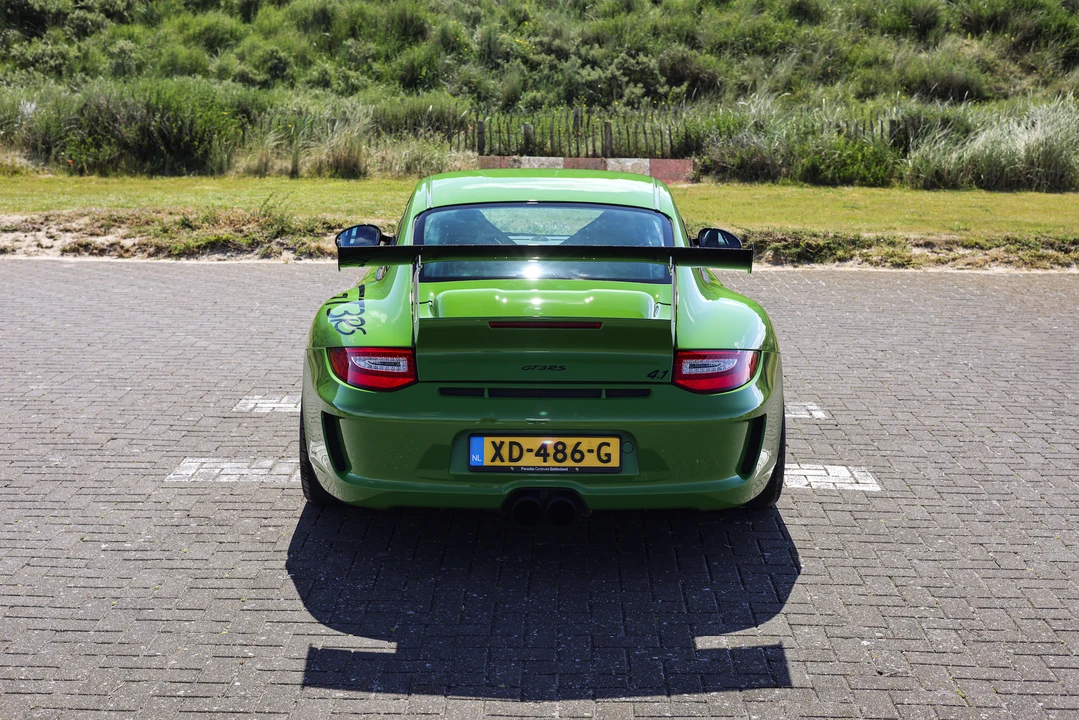 2011 Porsche 997 GT3 RS - Image 21 of 31