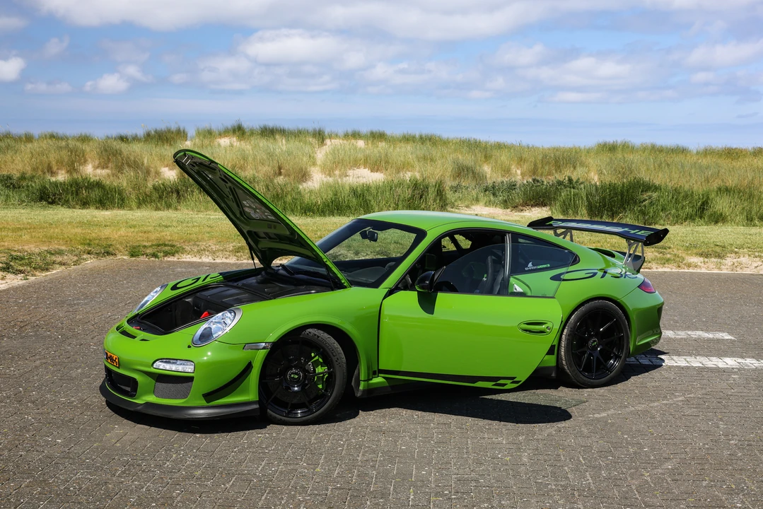 2011 Porsche 997 GT3 RS - Image 29 of 31