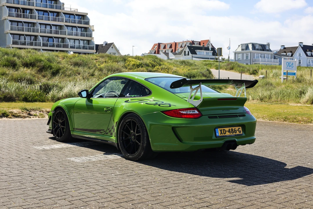 2011 Porsche 997 GT3 RS - Image 24 of 31