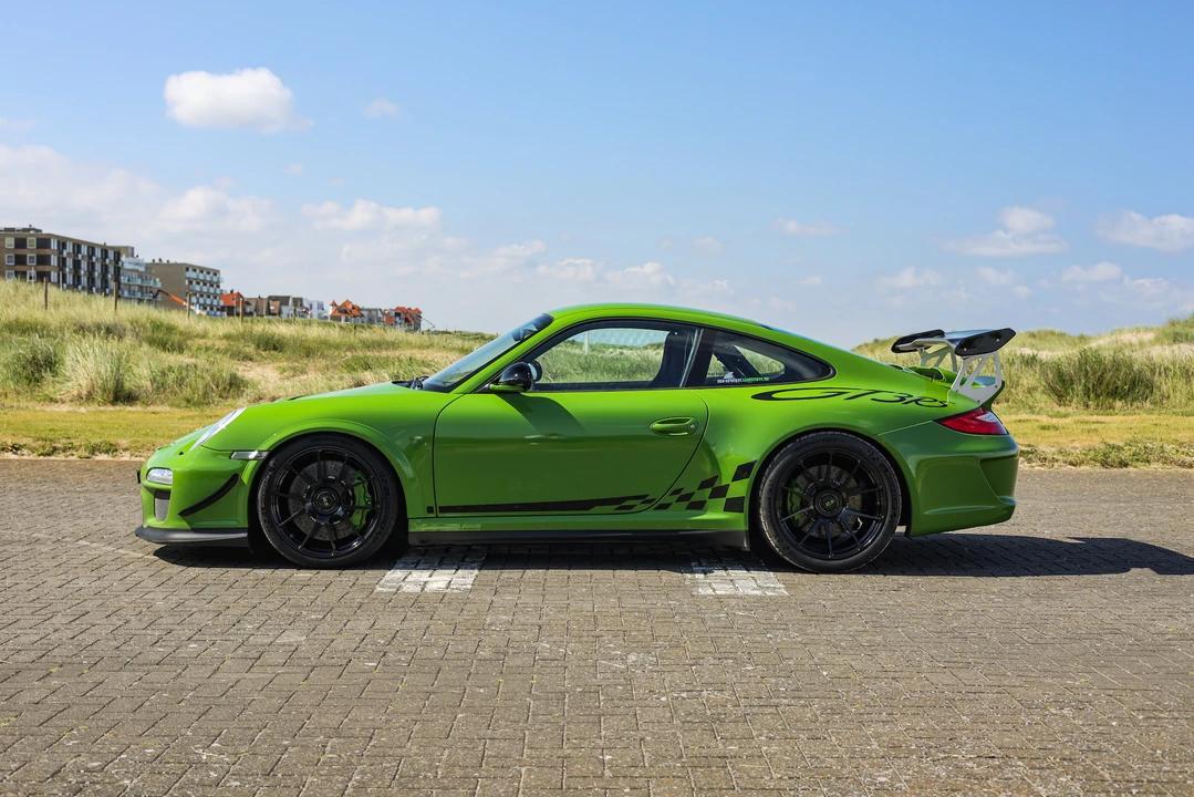 2011 Porsche 997 GT3 RS - Image 28 of 31