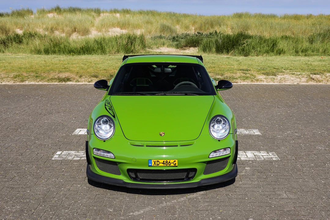 2011 Porsche 997 GT3 RS - Image 10 of 31