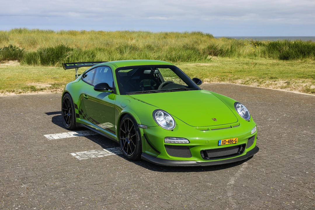 2011 Porsche 997 GT3 RS - Image 12 of 31