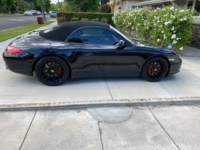 2011 Porsche 997 Carrera 4S - Image 2 of 4
