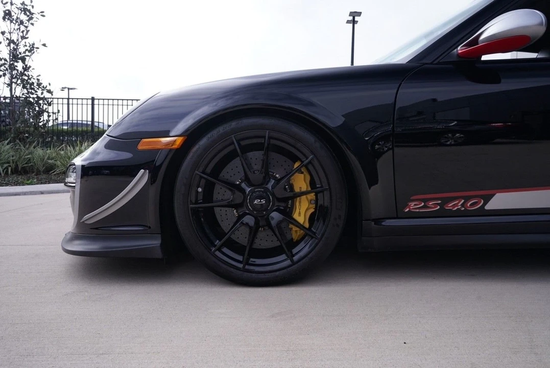 2011 Porsche 997 GT3 RS - Image 9 of 17