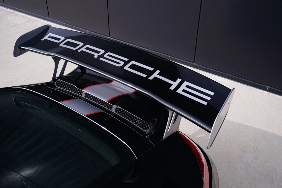 2011 Porsche 997 GT3 RS - Image 8 of 17