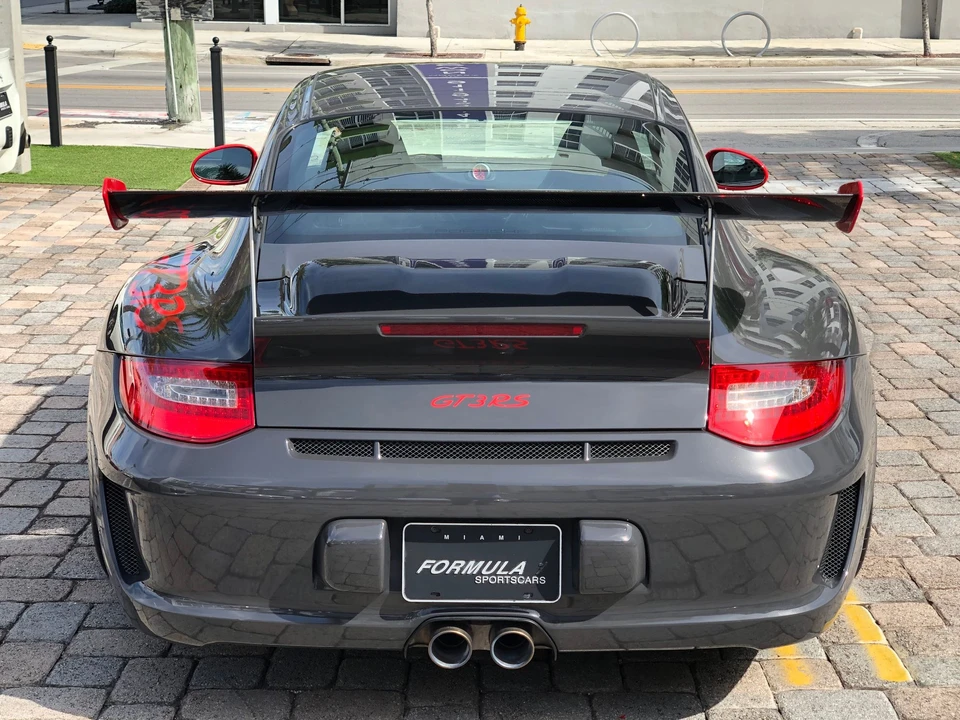 2011 Porsche 997 GT3 RS - Image 11 of 31