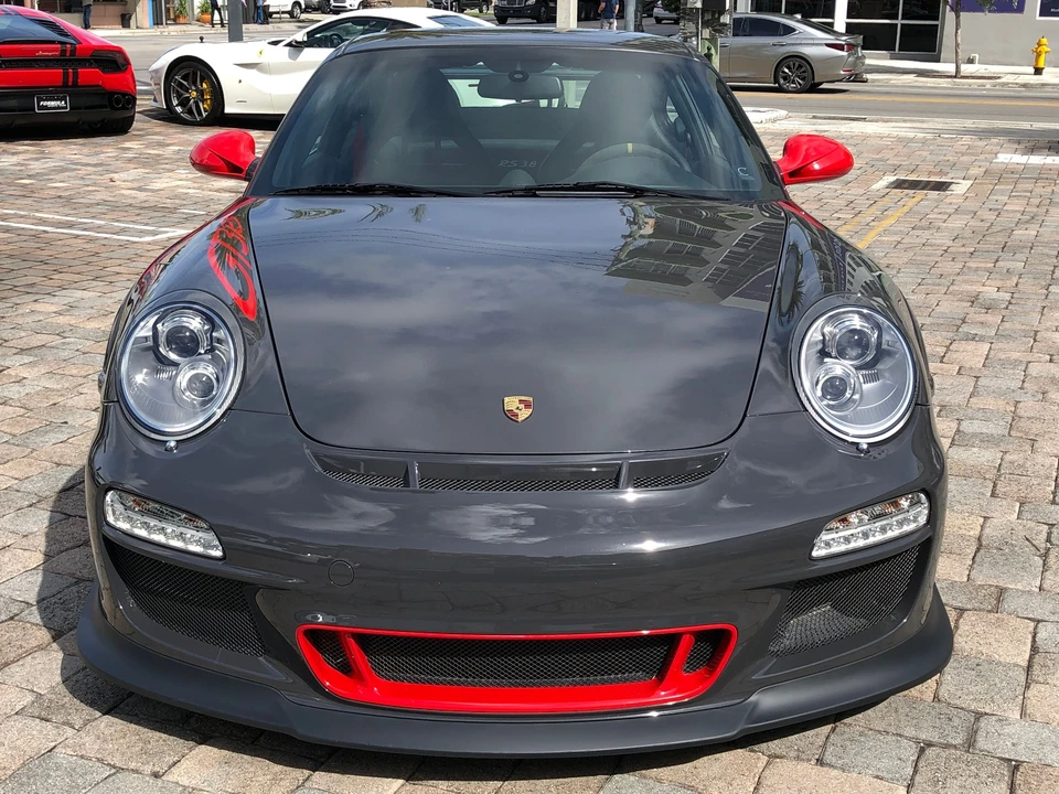 2011 Porsche 997 GT3 RS - Image 5 of 31