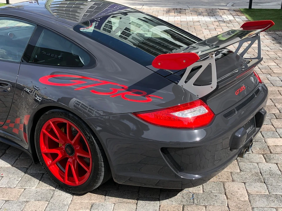 2011 Porsche 997 GT3 RS - Image 13 of 31