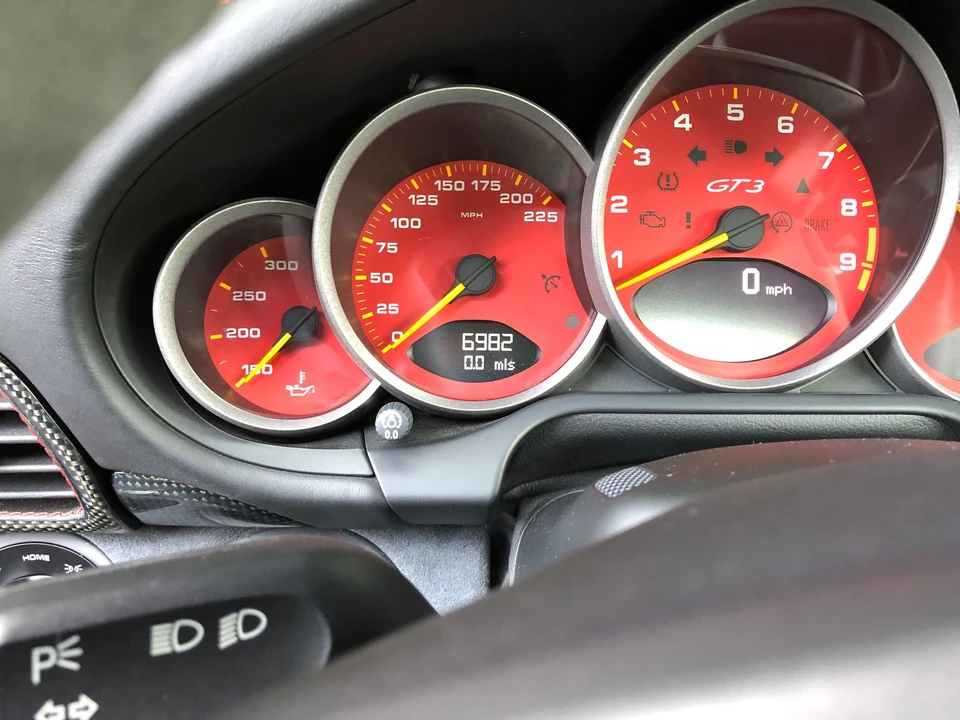 2011 Porsche 997 GT3 RS - Image 30 of 31