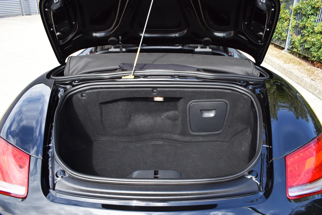 2011 Porsche 987 Boxster Spyder - Image 28 of 30