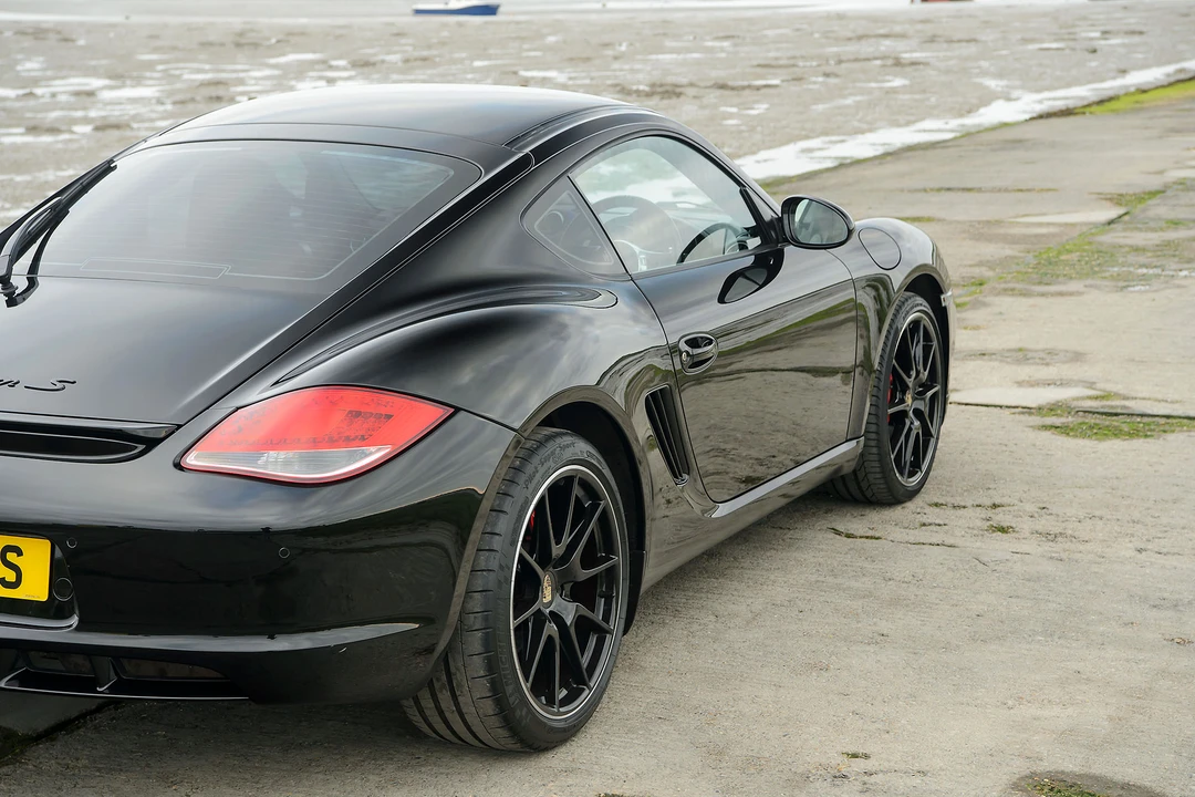 2011 Porsche 987 Cayman S - Image 18 of 31