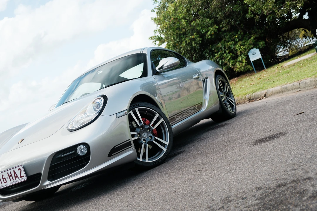 2011 Porsche 987 Cayman S - Image 15 of 31
