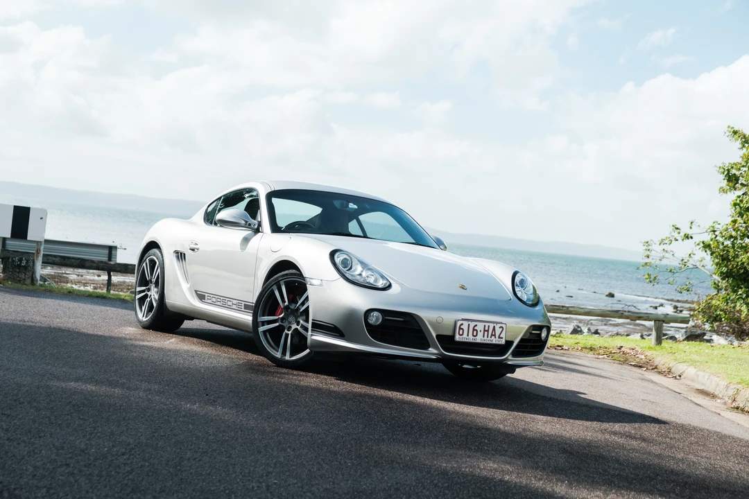 2011 Porsche 987 Cayman S - Image 8 of 31