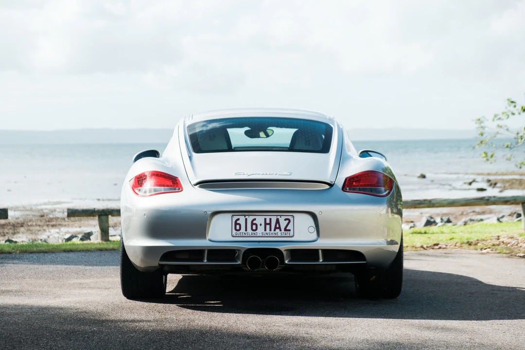 2011 Porsche 987 Cayman S - Image 12 of 31