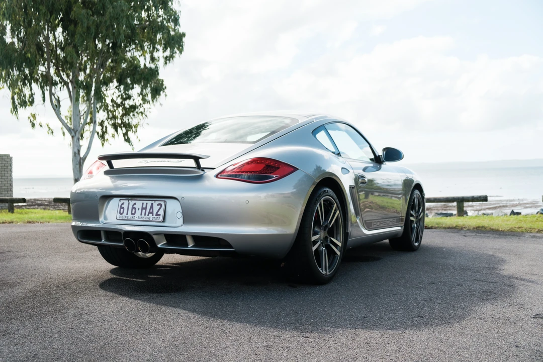 2011 Porsche 987 Cayman S - Image 13 of 31