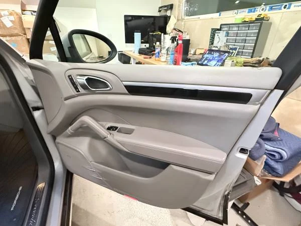 2011 Porsche 958 Cayenne - Image 15 of 21