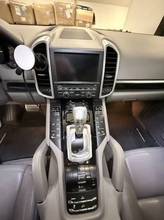 2011 Porsche 958 Cayenne - Image 10 of 21