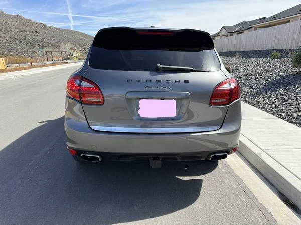 2011 Porsche 958 Cayenne S - Image 12 of 21
