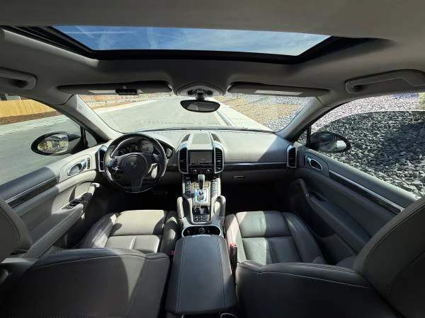2011 Porsche 958 Cayenne S - Image 18 of 21