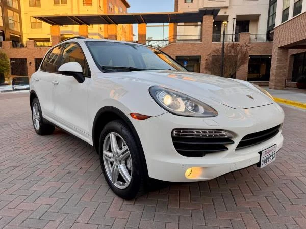 2011 Porsche 958 Cayenne S - Image 4 of 18