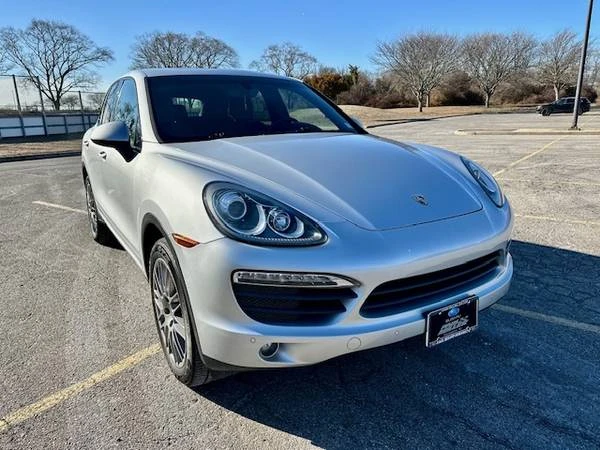 2011 Porsche 958 Cayenne S - Image 5 of 10