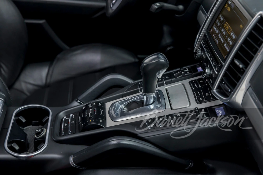 2011 Porsche 958 Cayenne Turbo - Image 15 of 29