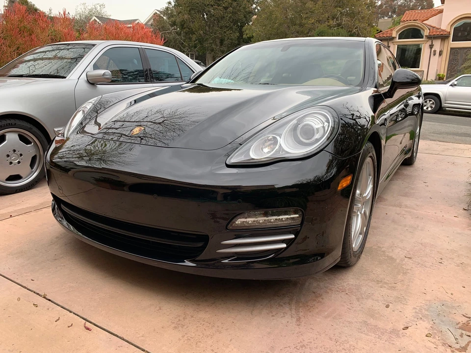 2011 Porsche 970 Panamera - Image 2 of 24
