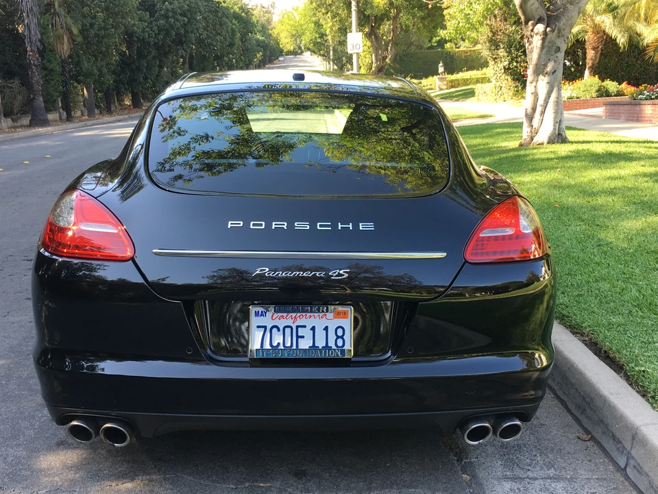 2011 Porsche 970 Panamera 4S - Image 4 of 8