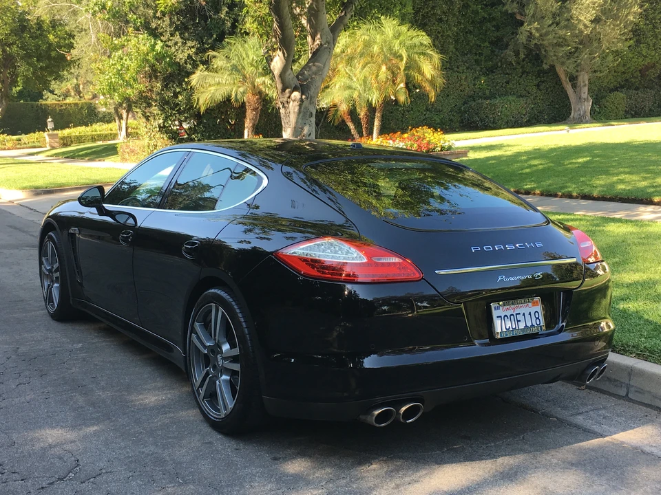 2011 Porsche 970 Panamera 4S - Image 2 of 8