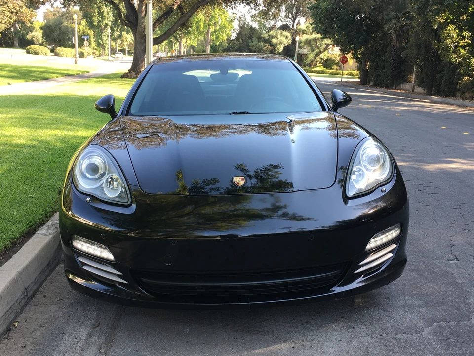 2011 Porsche 970 Panamera 4S - Image 3 of 8
