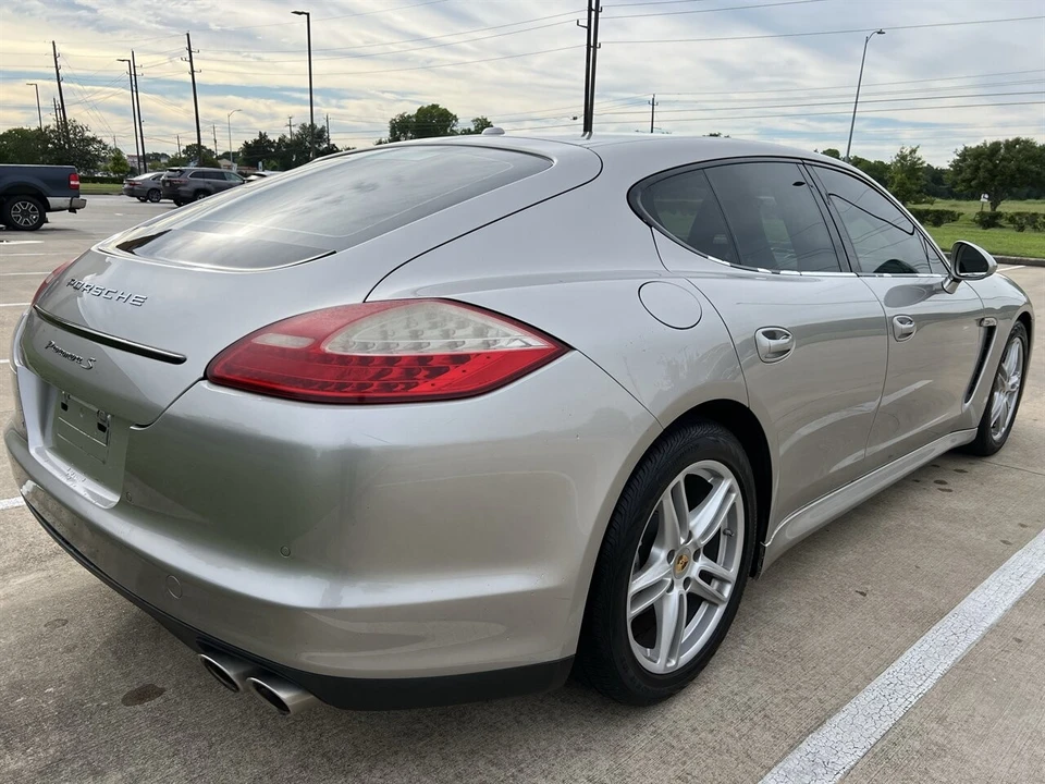2011 Porsche 970 Panamera S - Image 12 of 24