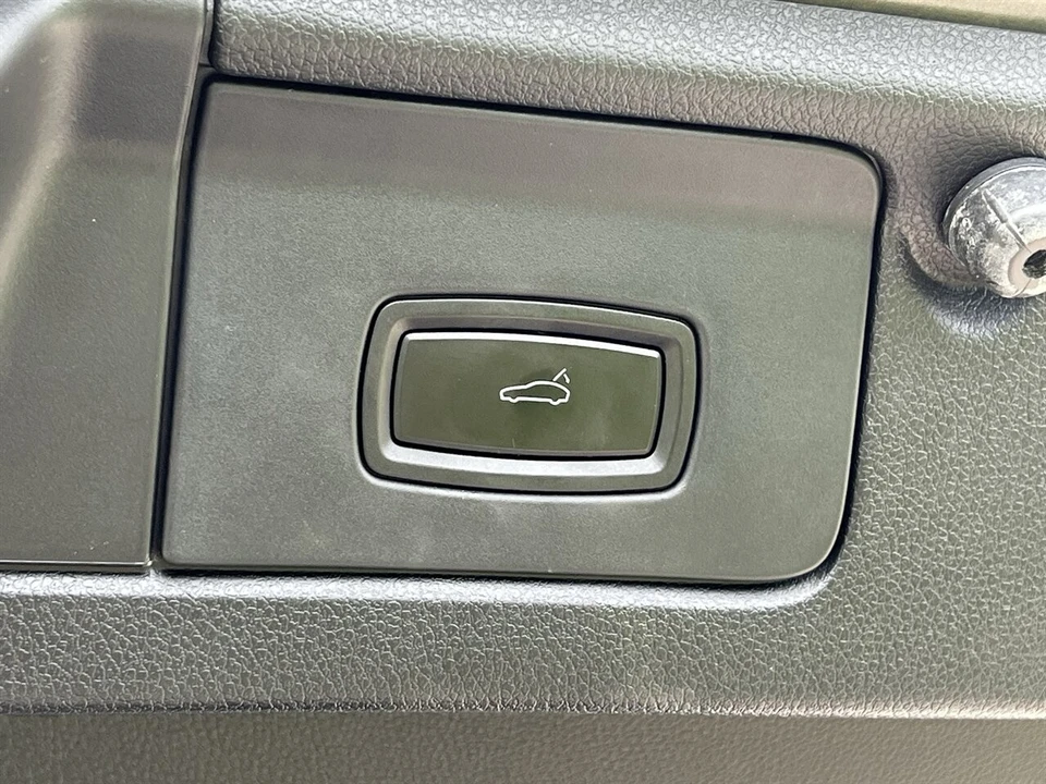 2011 Porsche 970 Panamera S - Image 23 of 24