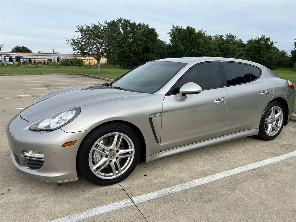 2011 Porsche 970 Panamera S - Image 6 of 24