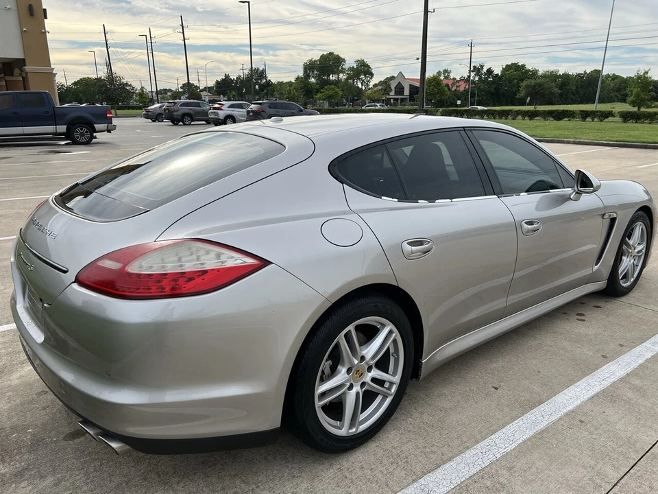 2011 Porsche 970 Panamera S - Image 13 of 24