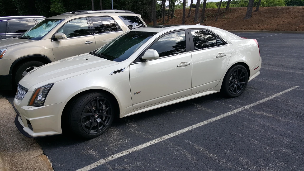 2011 Cadillac CTS-V 2nd Gen - Image 2 of 10