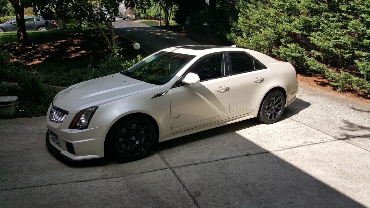 2011 Cadillac CTS-V 2nd Gen - Image 3 of 10