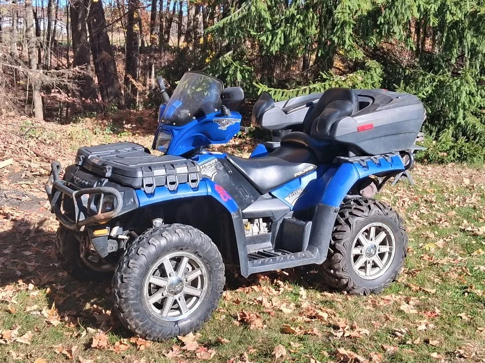 2011 Polaris - Image 2 of 12