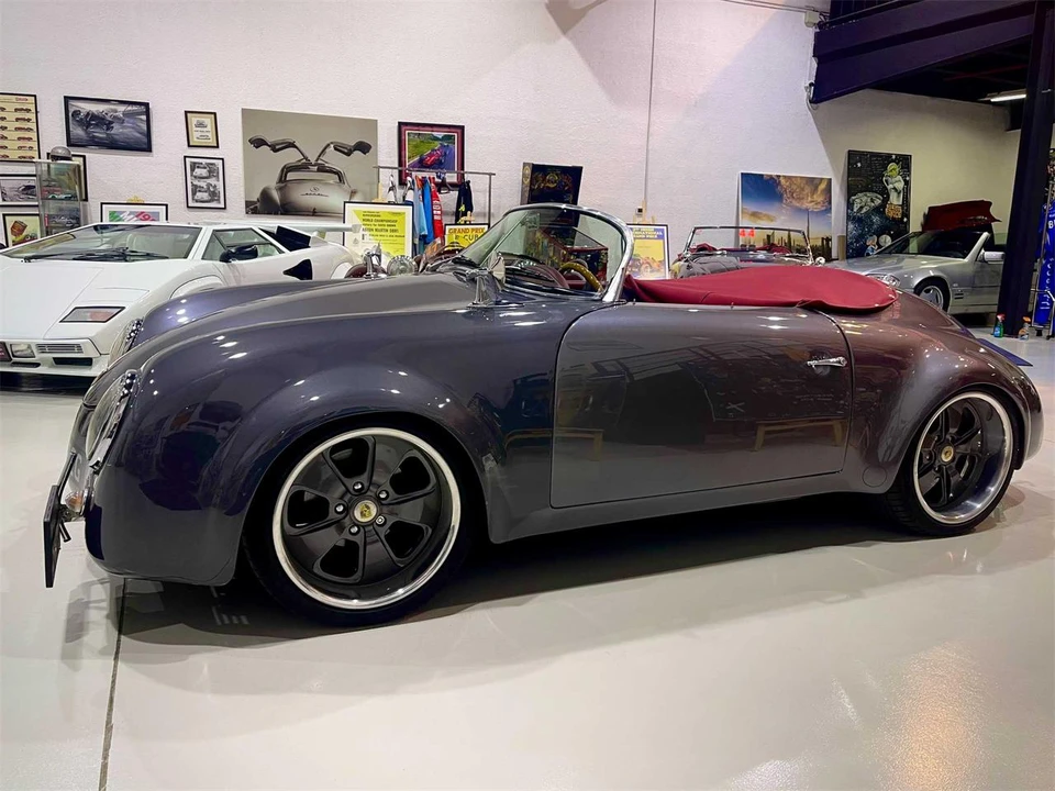 2011 Porsche 356 Replica - Image 16 of 31