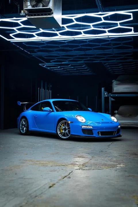 2011 Porsche 997 Carrera - Image 2 of 31