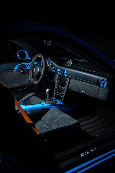 2011 Porsche 997 Carrera - Image 16 of 31