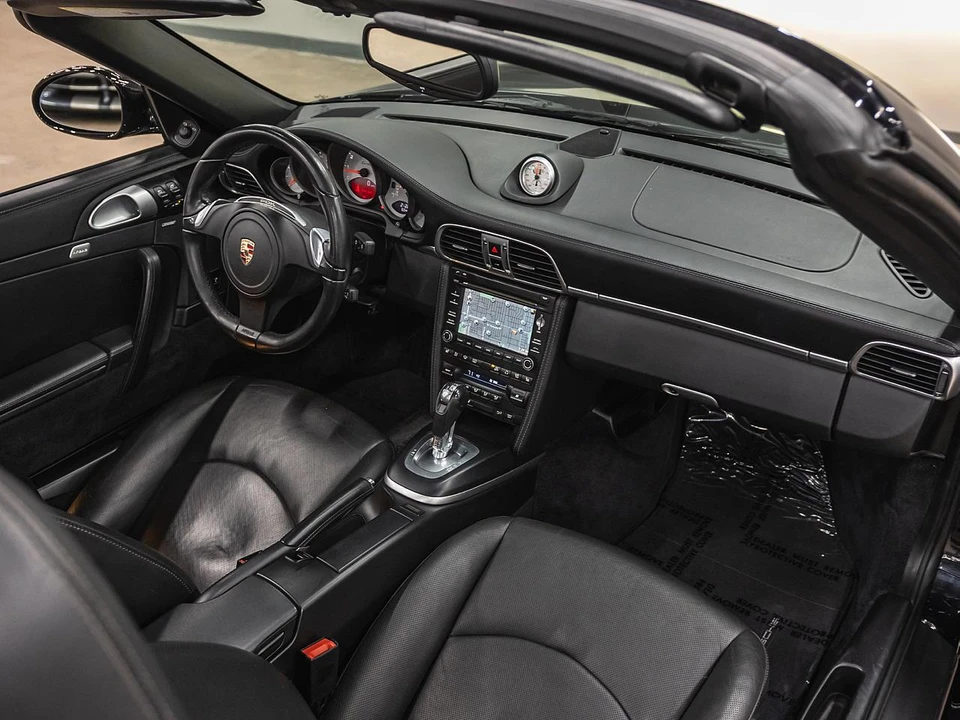 2011 Porsche 997 Carrera - Image 6 of 6