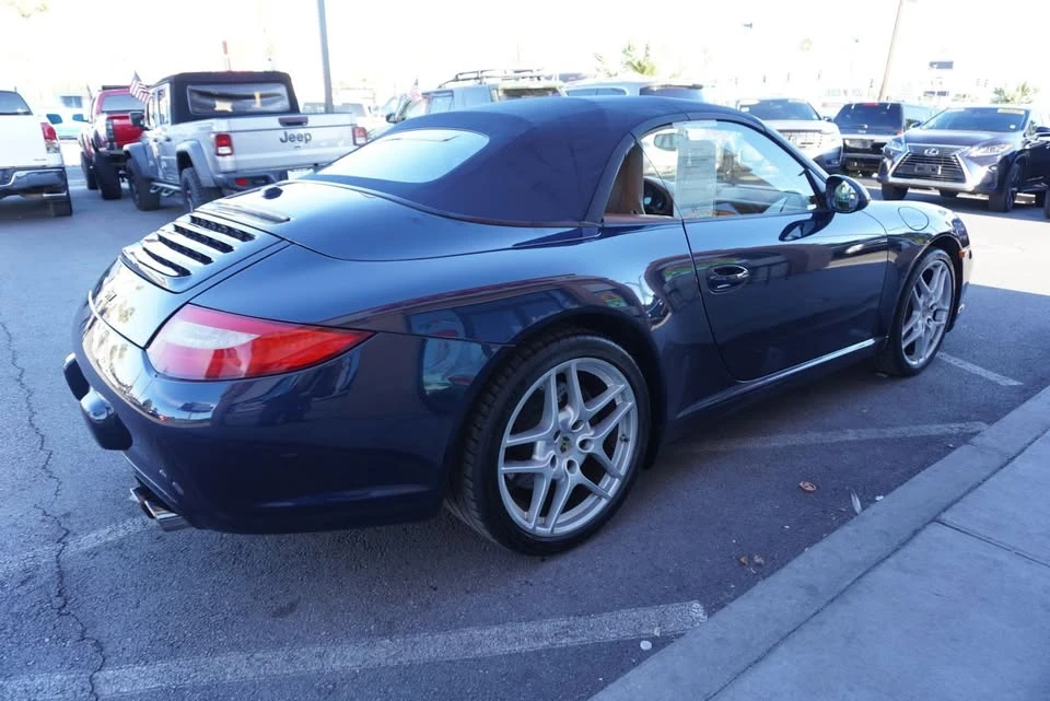 2011 Porsche 997 Carrera - Image 8 of 20