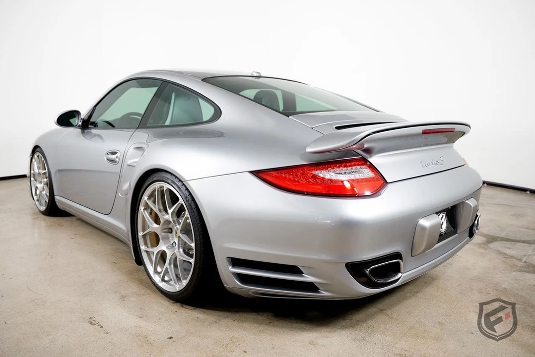 2011 Porsche 997 Carrera - Image 7 of 21